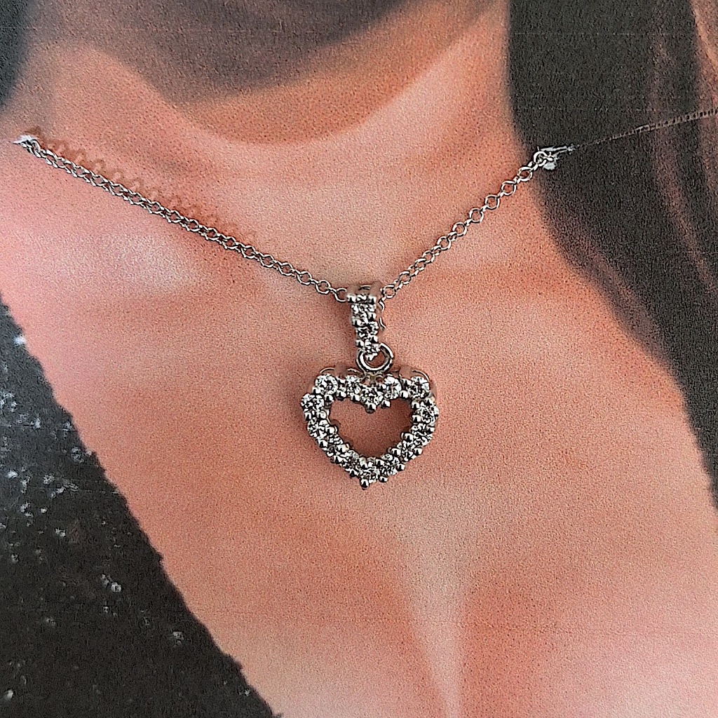 14kt Diamond Heart 035ct Diamond Heart Pendant 14kt White Gold